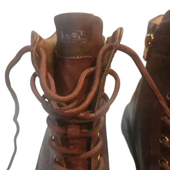 COACH Man Citysole EMB Leather Up Logo Combat Boots CC748 Size 8D Brand new